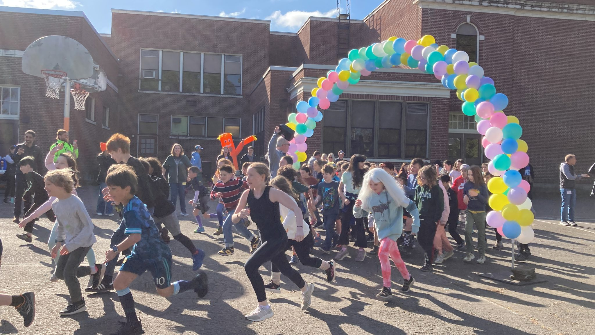 Kids running at Abernethy field day